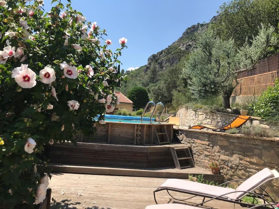 Appartement Sur La Colline Avec Acces Piscine Volx Eksteriør bilde